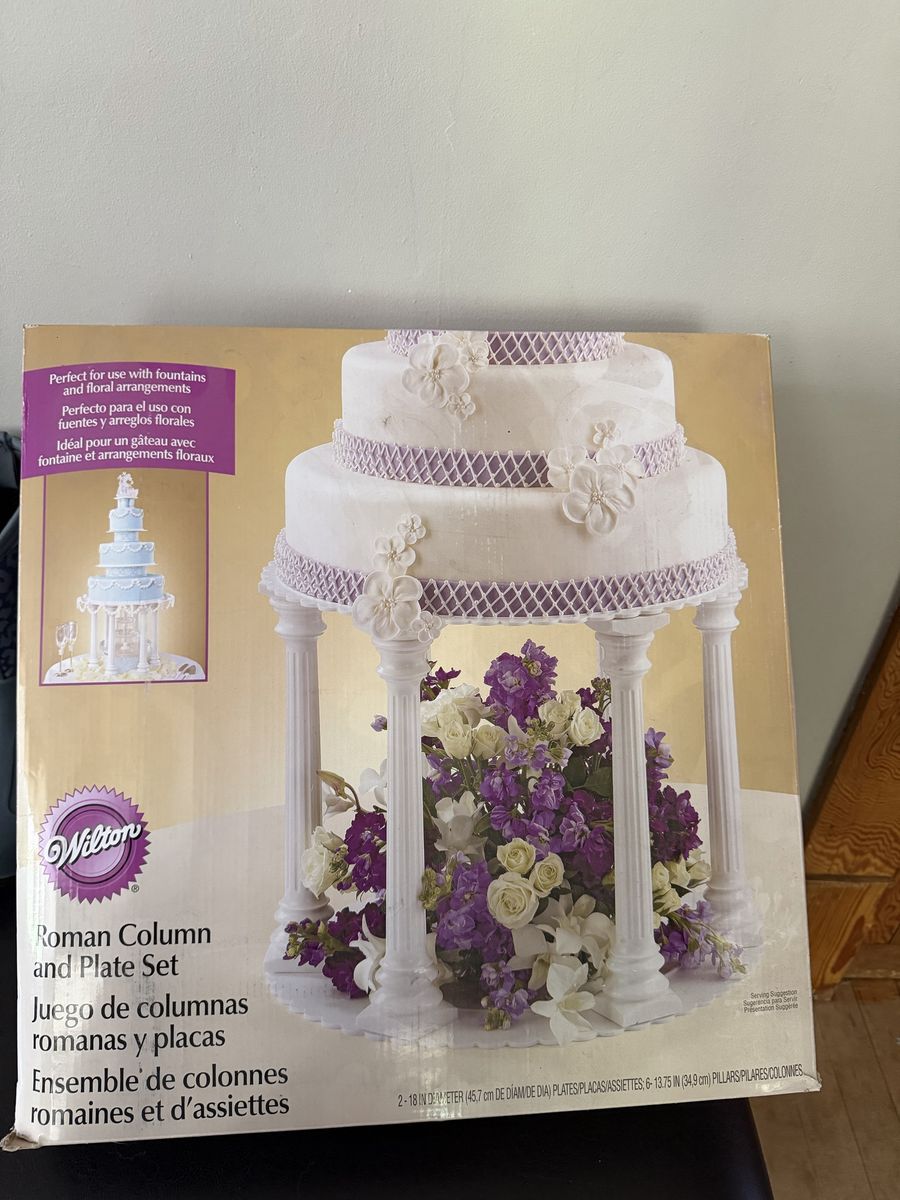 Wilton Roman Column and Plate Set