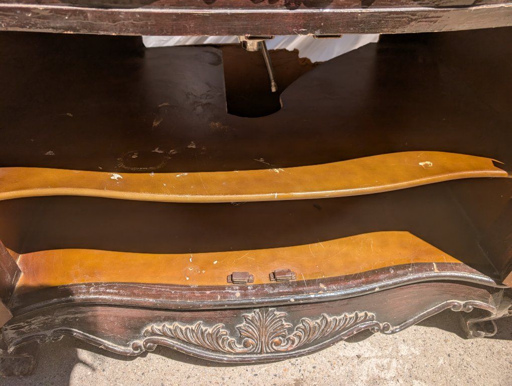 Main image 7