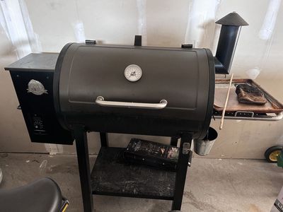 Pit Boss 820 Smoker
