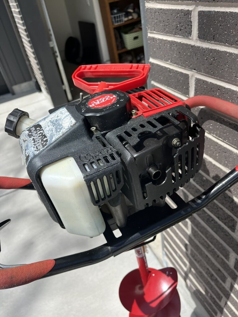 Eskimo Mako Ice Auger