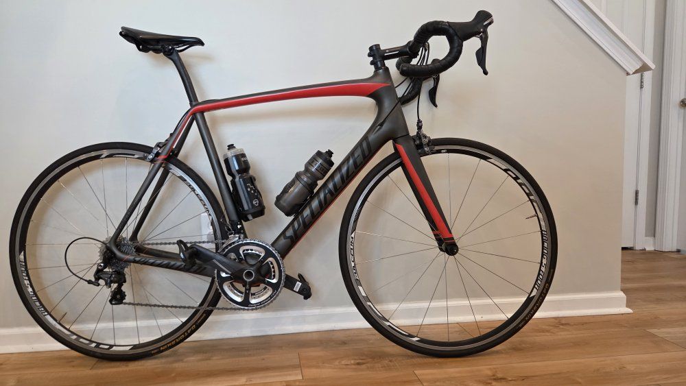 Specialized Tarmac Road Bike 61 CM