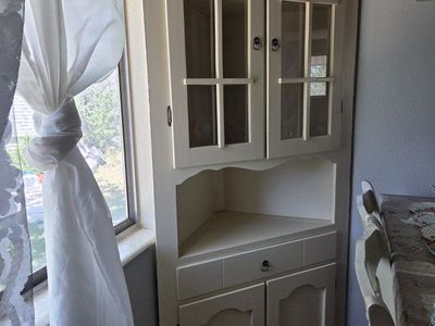 corner cabinets