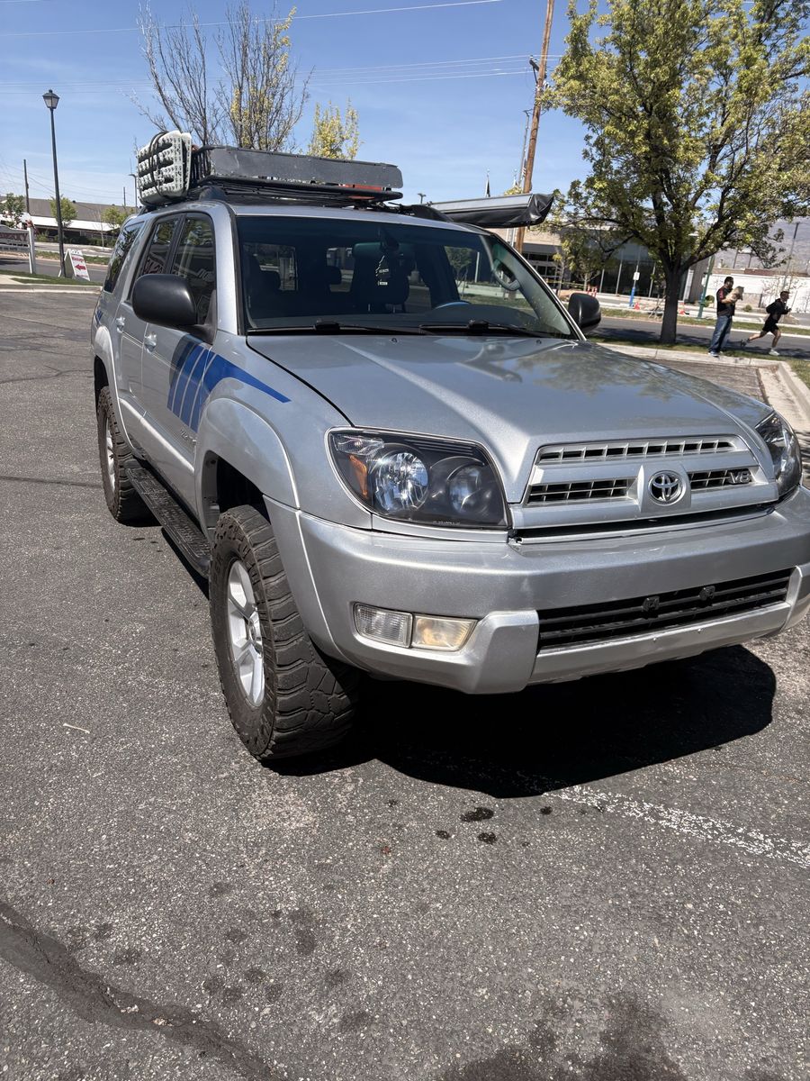2004 Toyota 4Runner SR5
