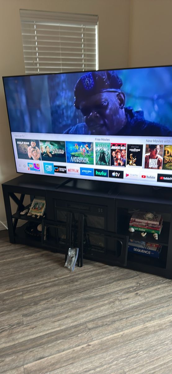65” Samsung TV