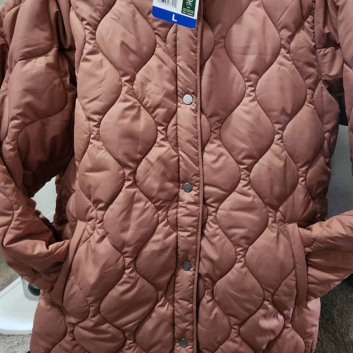 New Women’s Quilted Jacket – Size L Peachy Pink