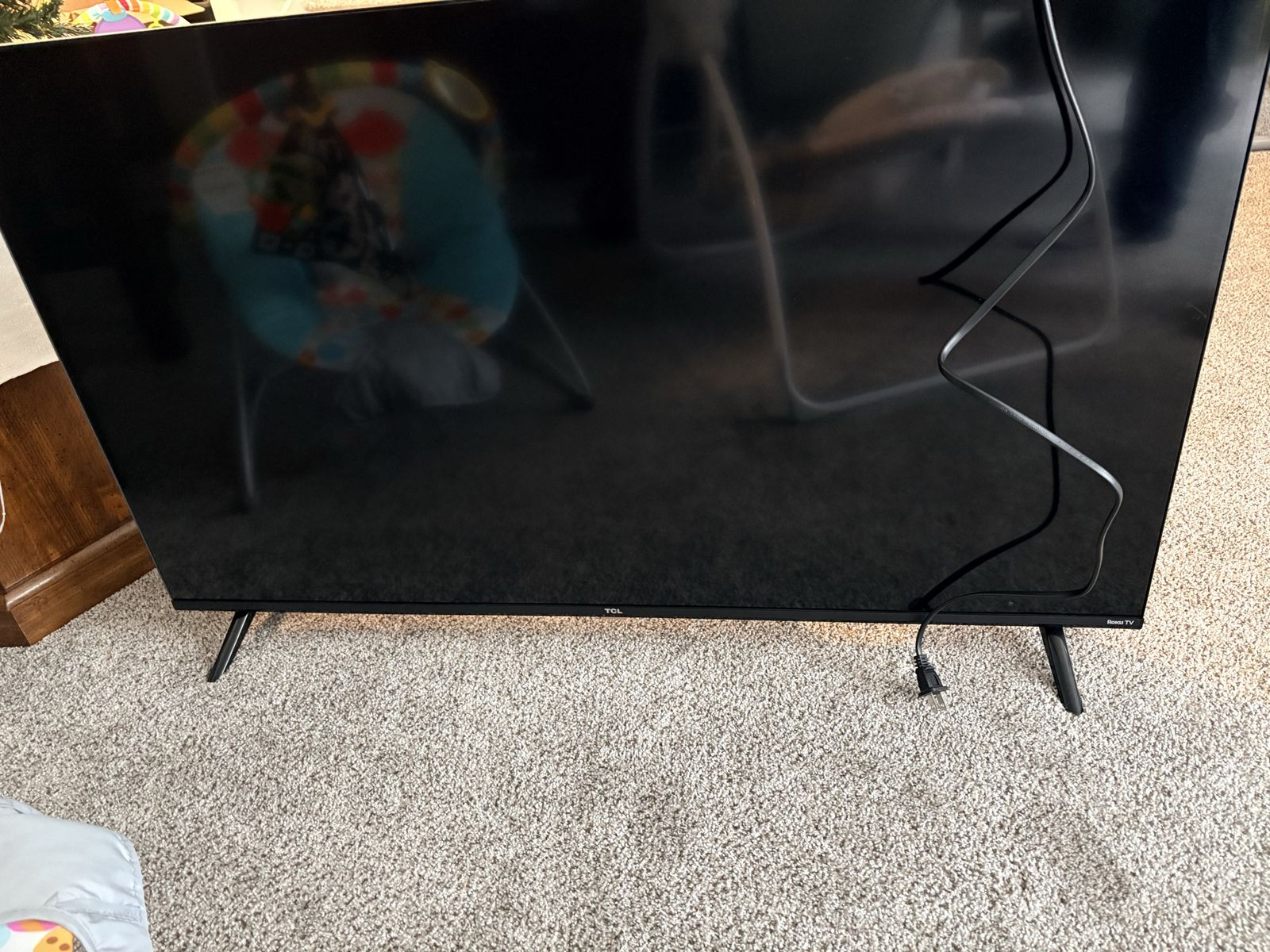 Roku 43” smart TV