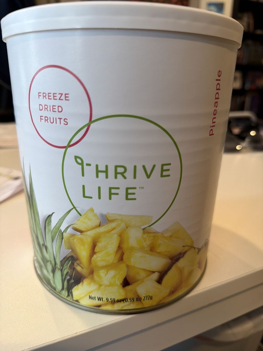 Freeze dried pineapple food storage
