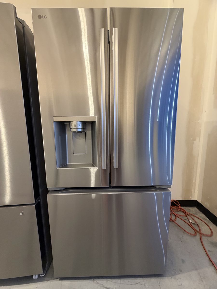 33” W. 25 Cu. Ft. Smart 3-Door French Door Refrigerator Standard Depth MAX – Stainless Steel | Dual Ice Makers