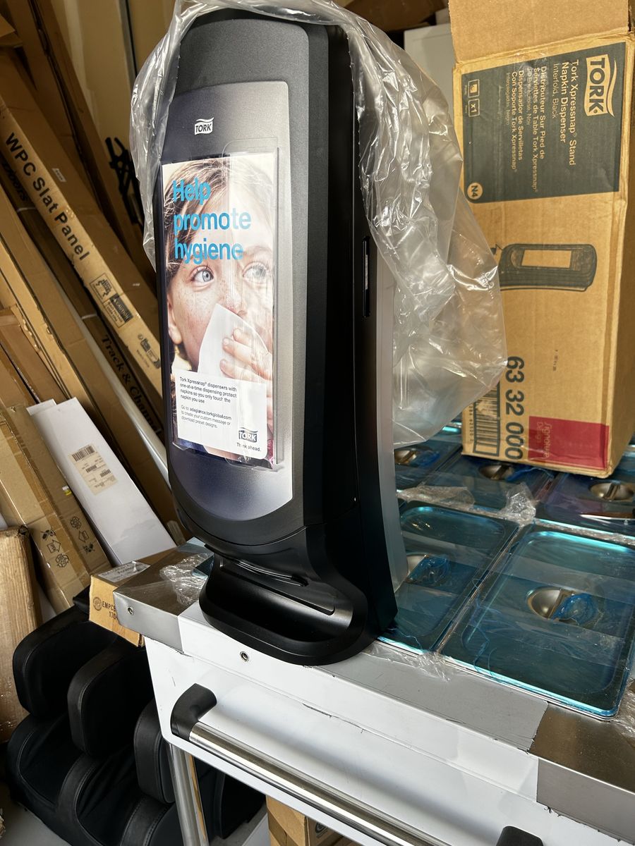 Napkin dispenser