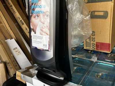 Napkin dispenser