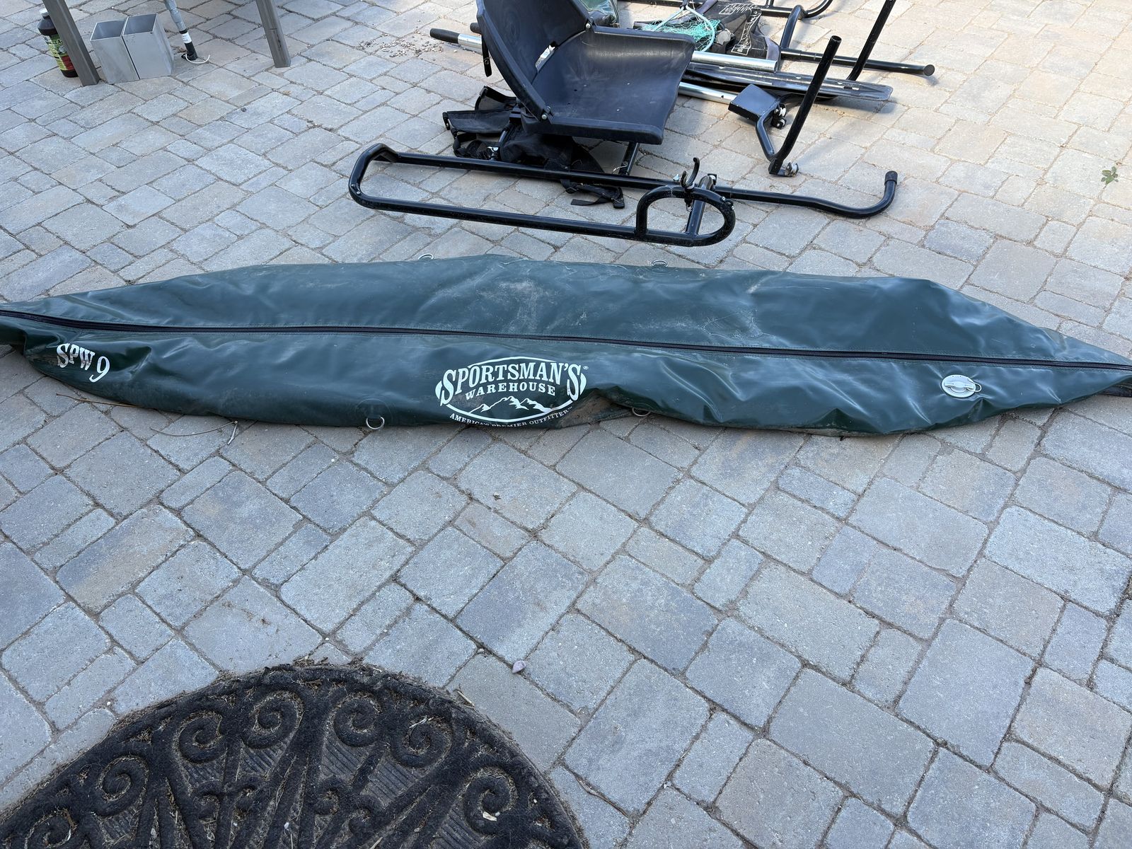 Sportsman’s Warehouse 9 Pontoon Boat