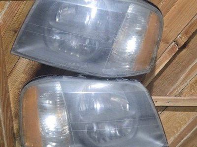 Headlight Assembly Set for GMC Envoy 04-05 Isuzu Ascender3 04 05 6 07 08