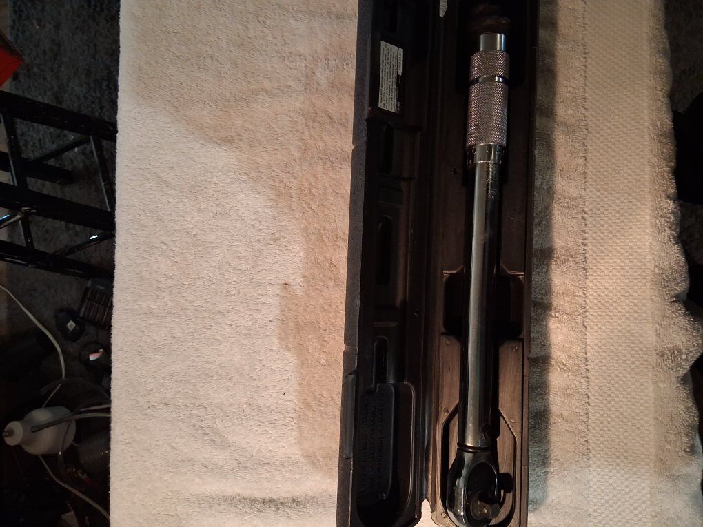 Pittsburgh 38 inch drive torque wrench