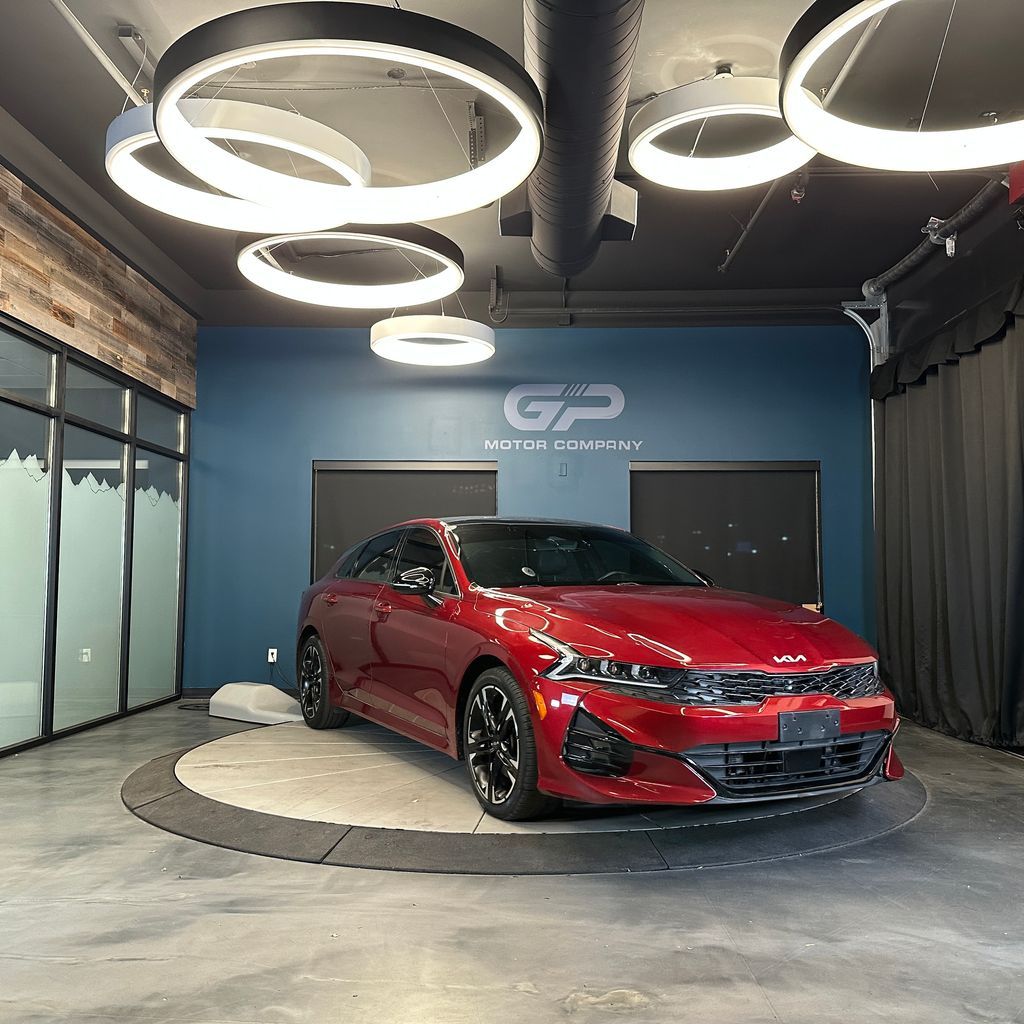 2022 Kia K5 GT-Line