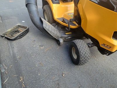 Cub Cadet XT1 Enduro Series LT 46" Riding Lawn Mower