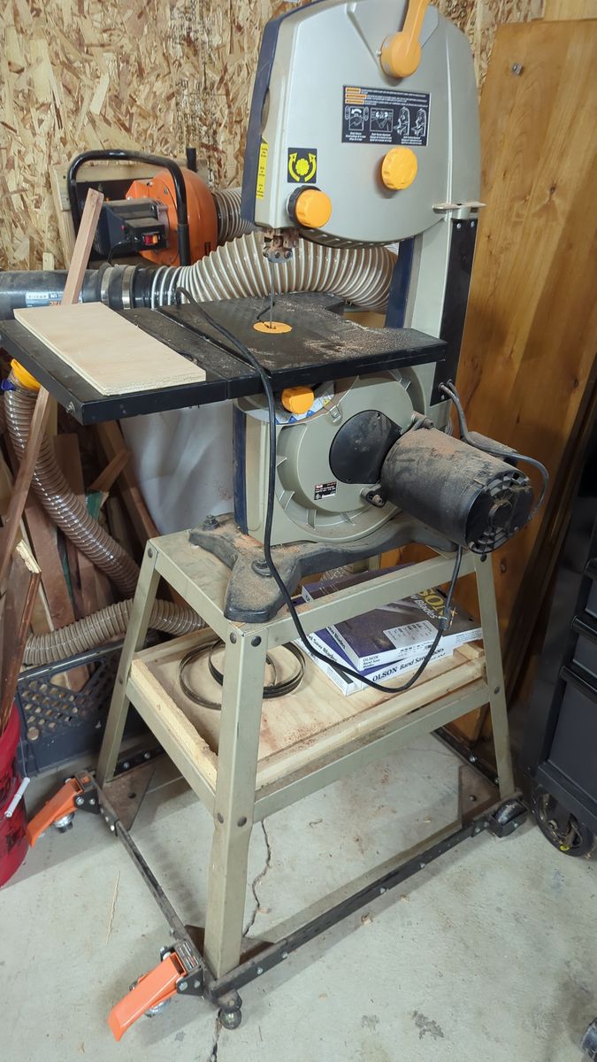 Main image 6