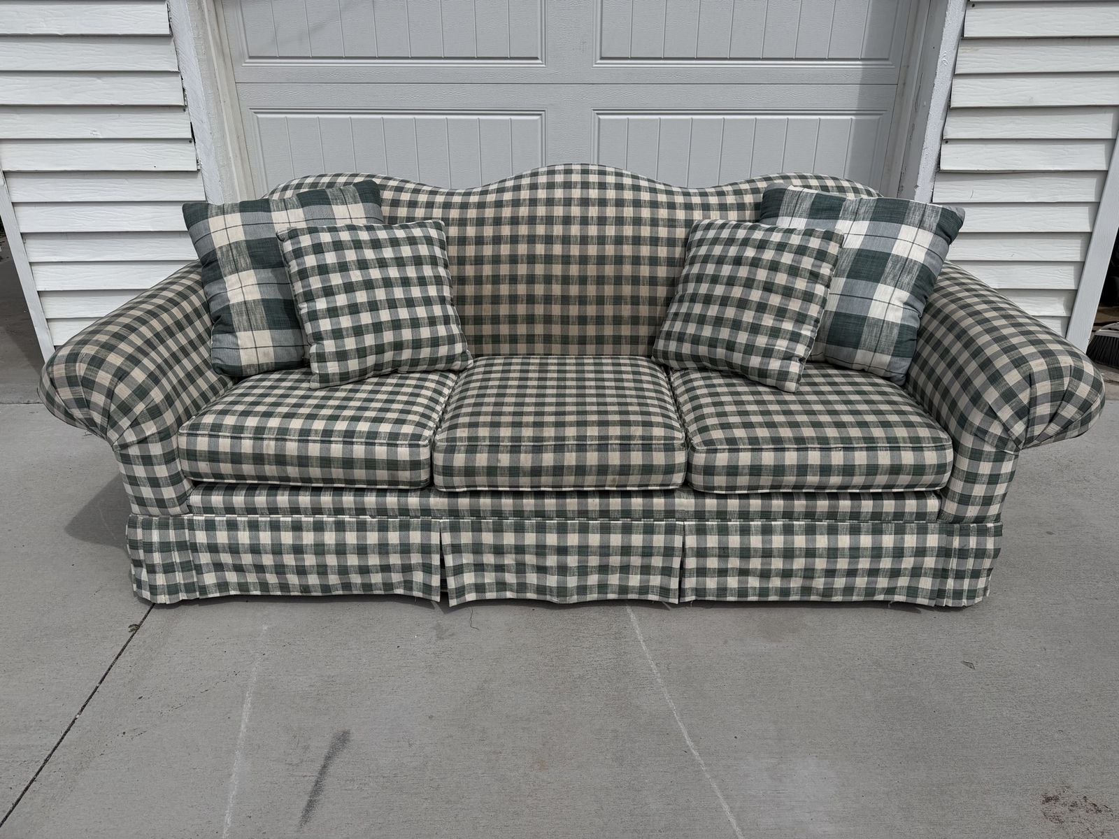 FREE cottage style green gingham couch