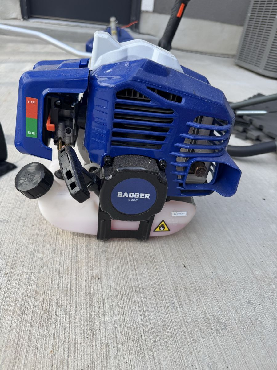 Badger 52cc Trimmer/brush cutter