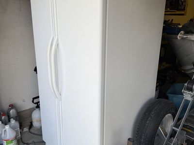 Kenmore coldspot refrigerator