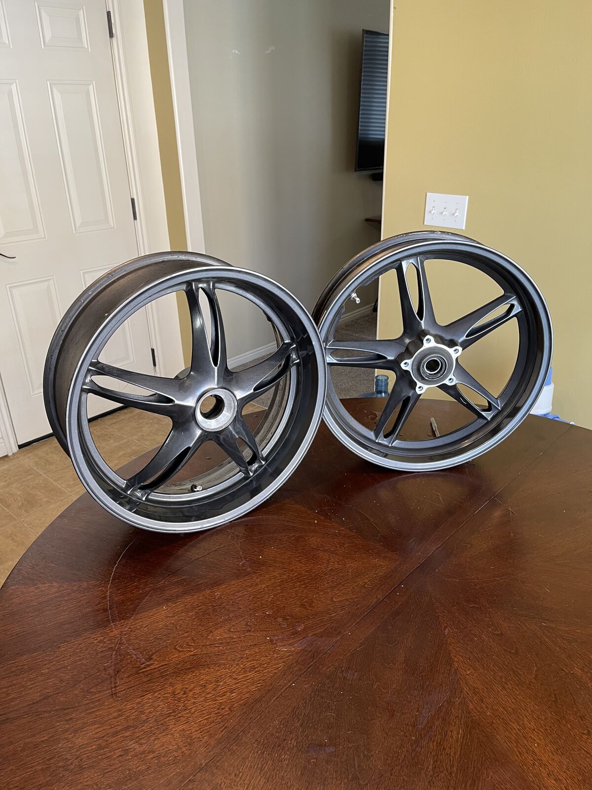 Wheel Rims, TRIUMPH Speed Triple 1050, 2005 - 2010