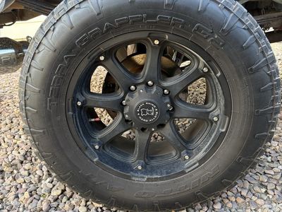 35x12.5R20 8x170 Tires and Wheels