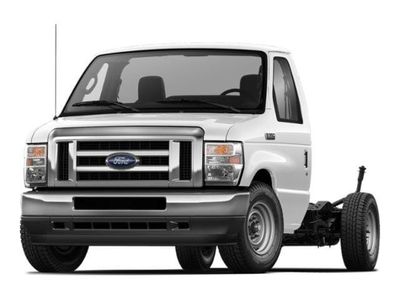 2025 Ford E-350 and Econoline 350