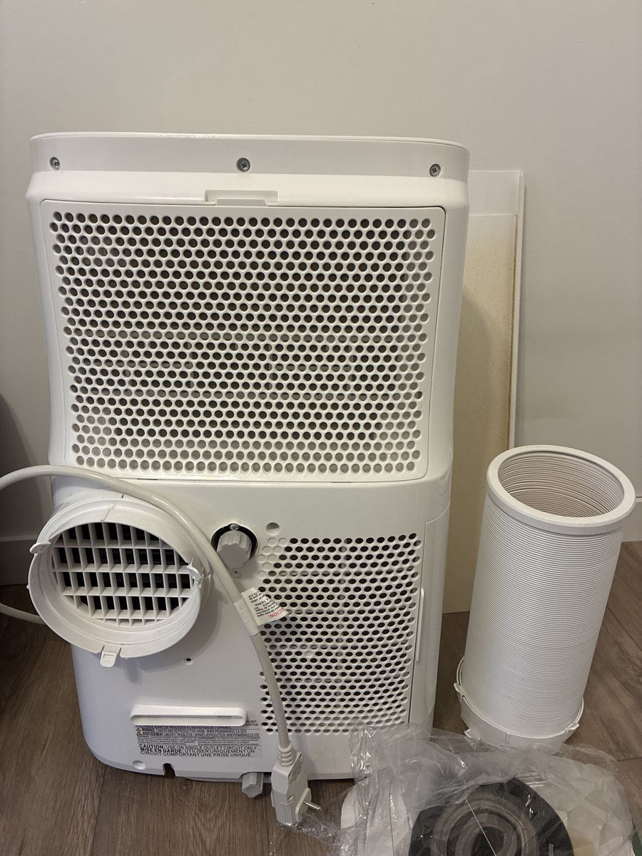 Main image 3