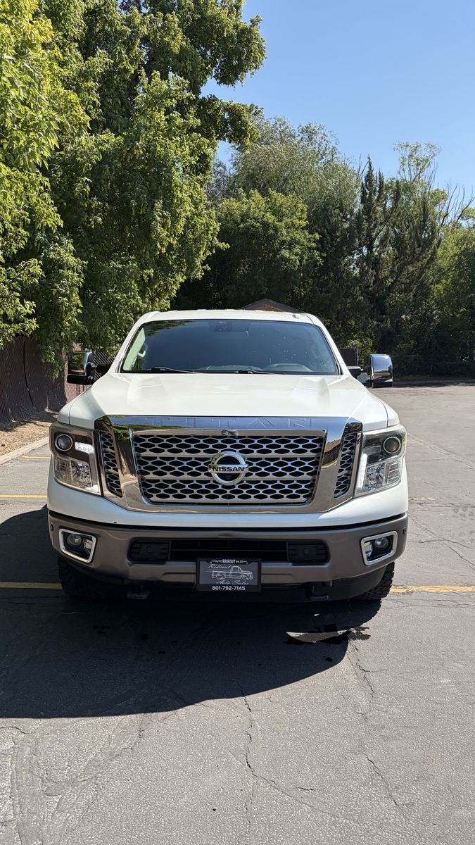 2016 Nissan Titan XD Platinum Reserve