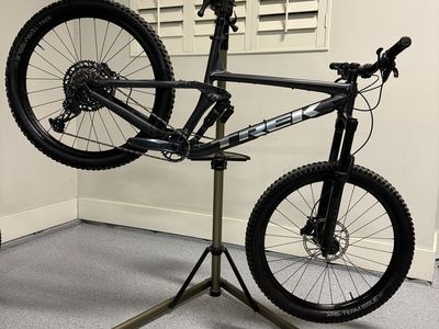2021 Trek Remedy EX 8 Full Suspension Mountain Bike - Excellent Condition