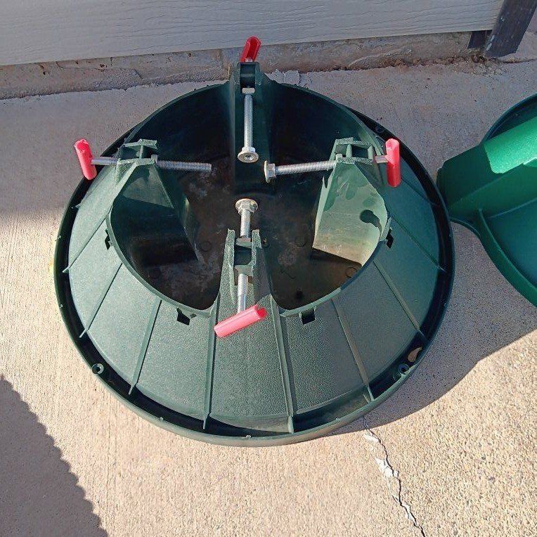 Free Christmas tree bases