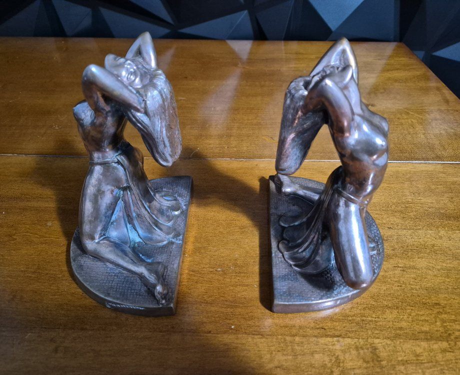 Main image 7