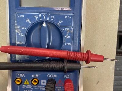 B & K MULTIMETER