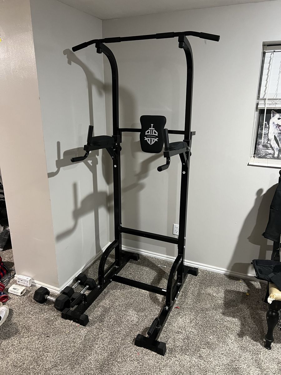 Pull-up/Dip tower
