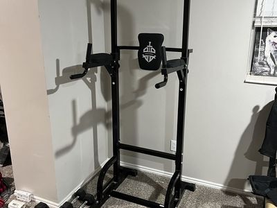 Pull-up/Dip tower