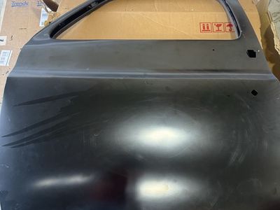 C10 door