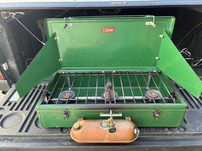 Vintage Coleman 3 burner white gas stove