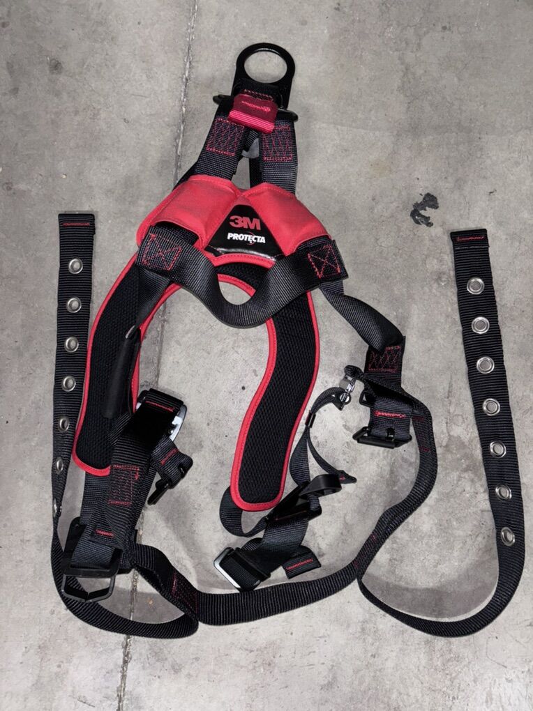 Brand New 3M Protecta Full Body Harness