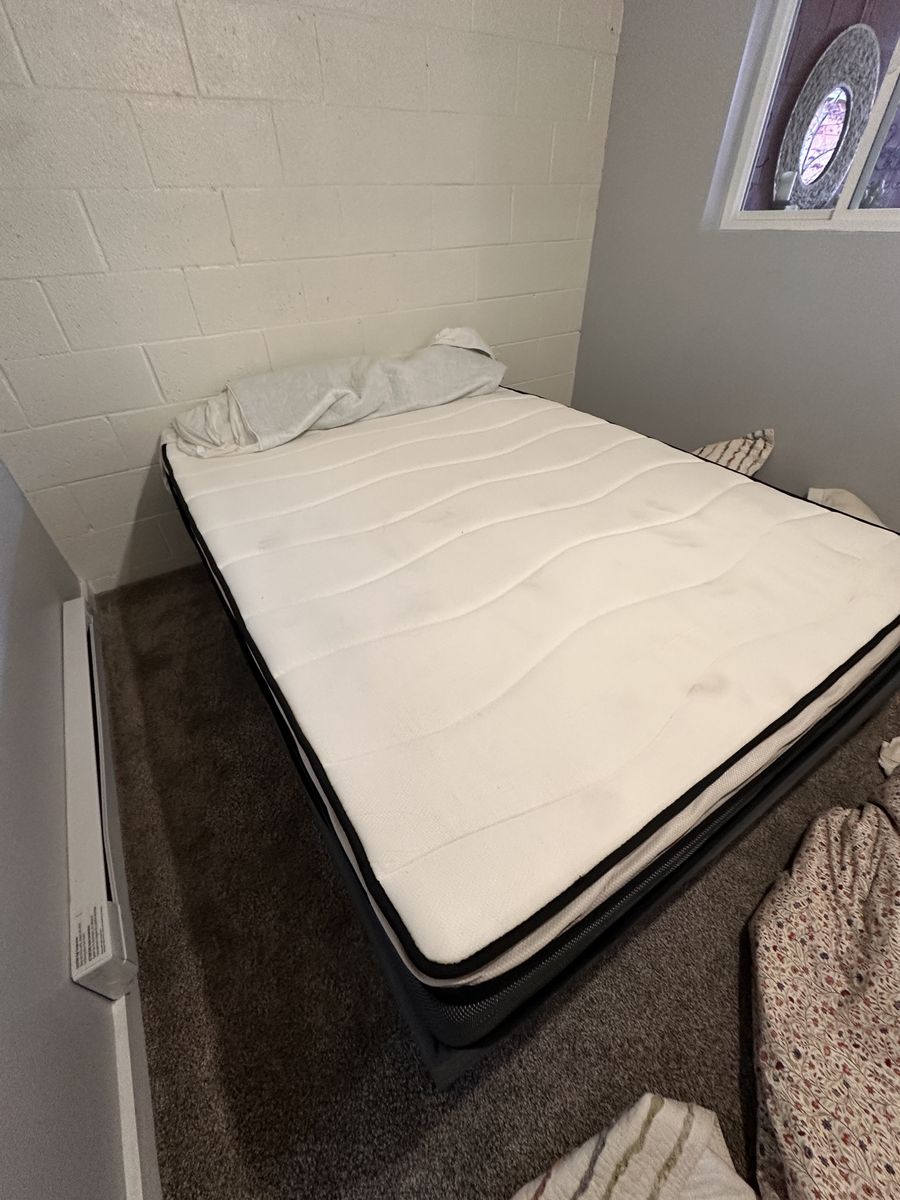 Queen bed & platform