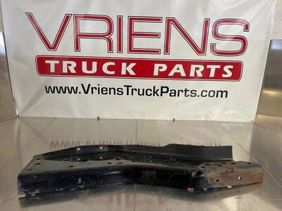 Kenworth W900 Frame Horn