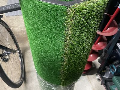 Golf training mat with extras