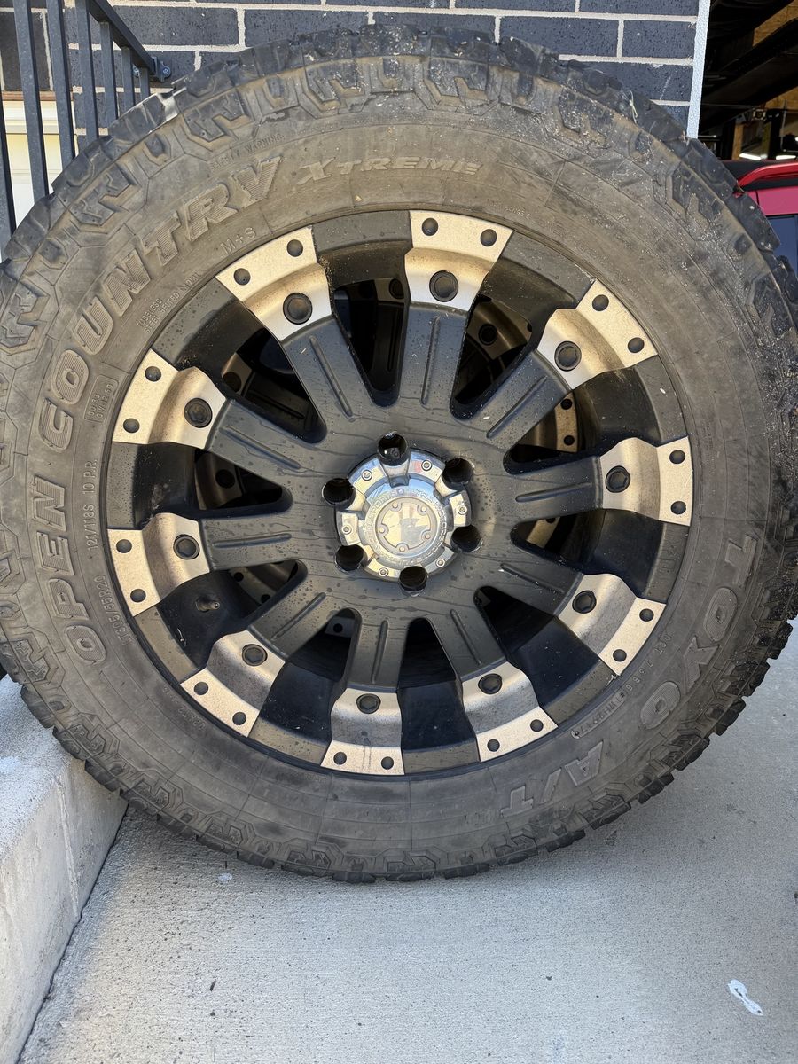 20 in 6 lug Chevy rims