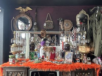 Vintage Store