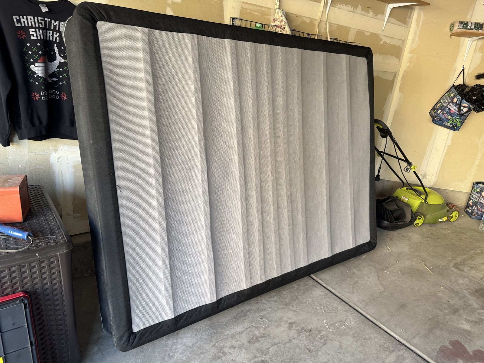 Box Spring - Queen sized