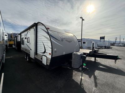 2016 Forest River Wildwood T191RDXL Travel Trailer – Lightweight