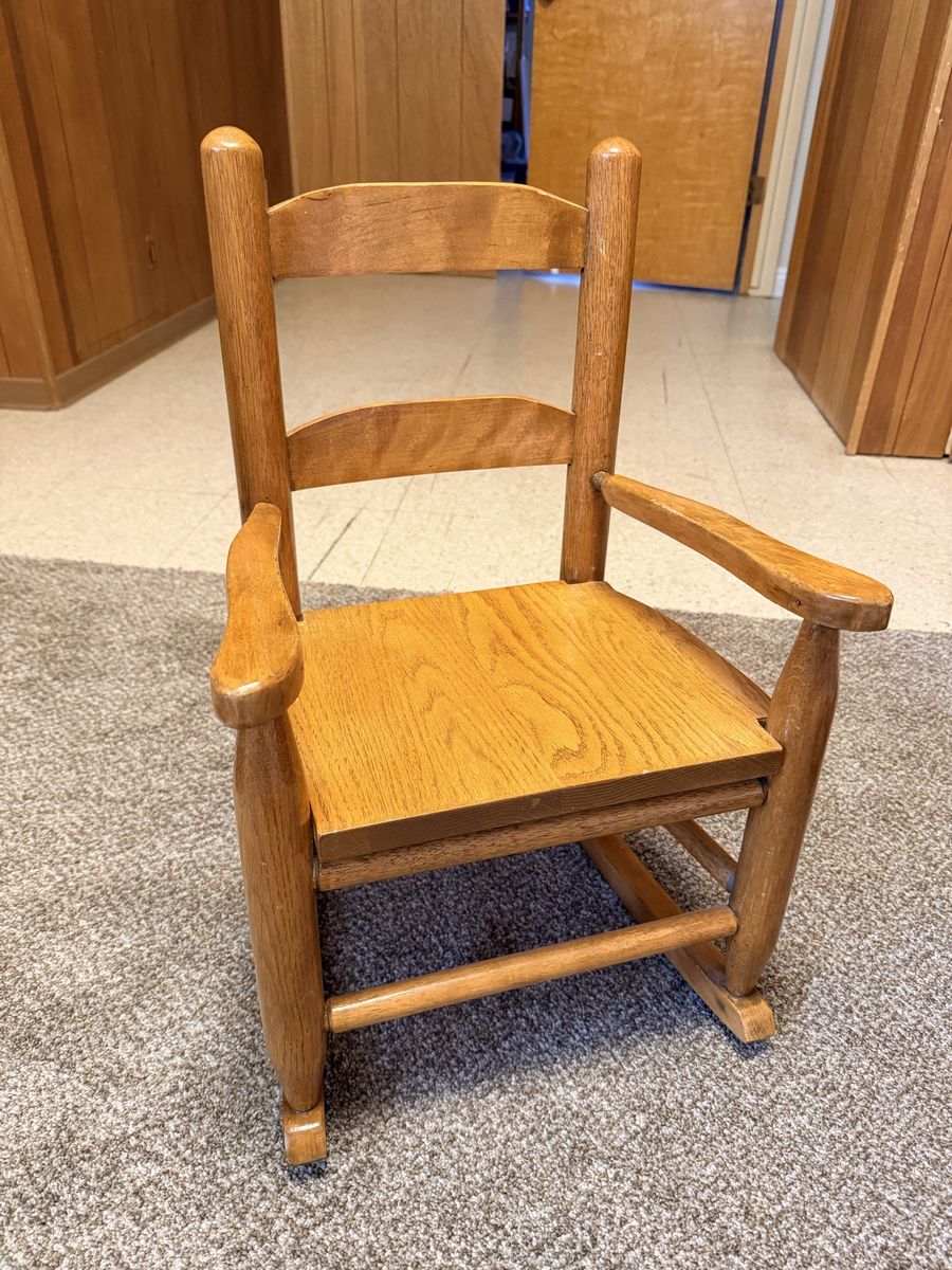 Kids rocking chair