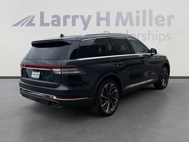 Main image 5
