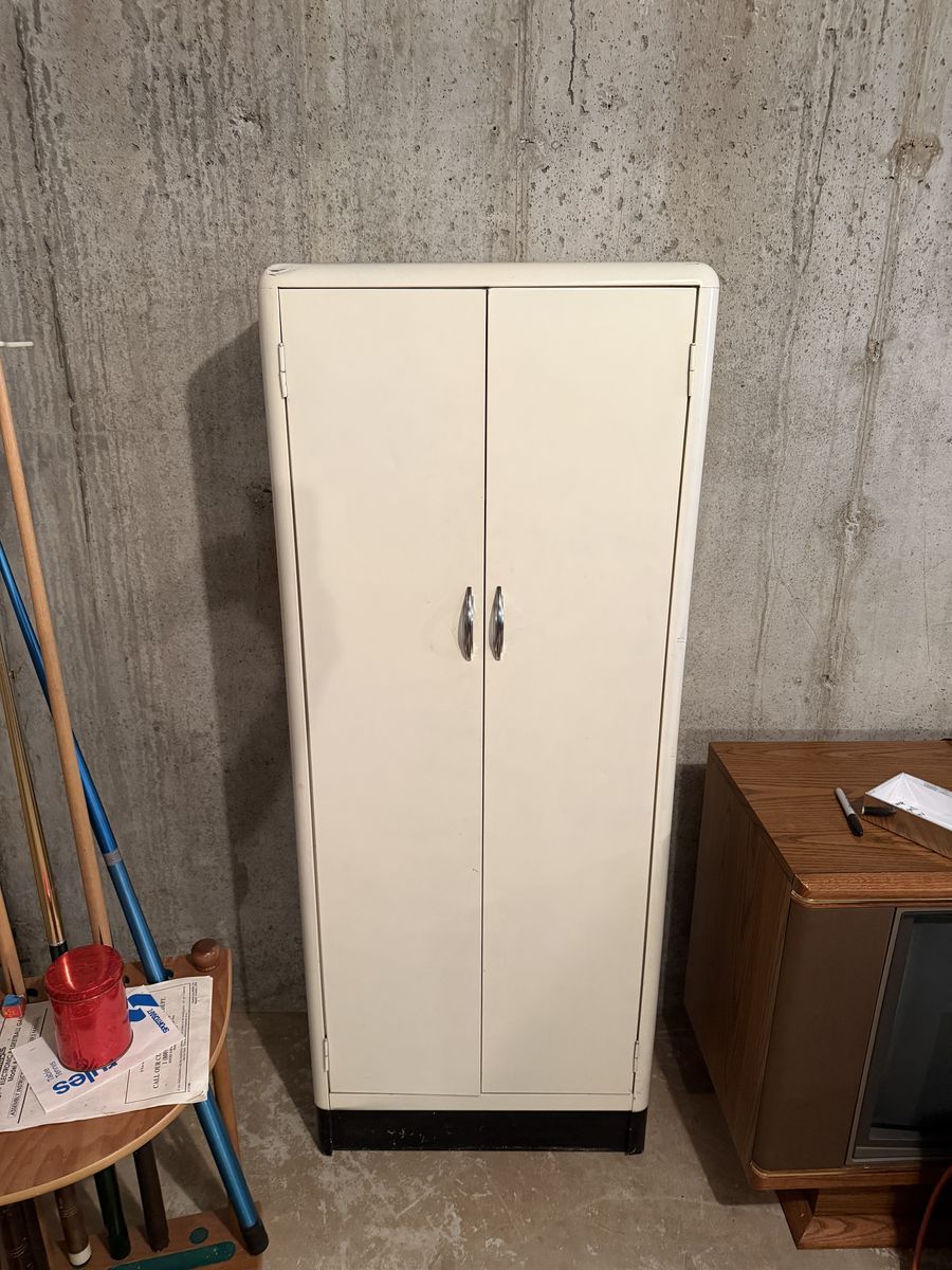 Vintage 1950s Stor-All Steel Storage Cabinet – Mid-Century Industrial $400 cash/venmo in Provo
