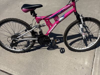 Mongoose Eclipse Full Suspension Mountain Bike - Pink - Excellent Condition
