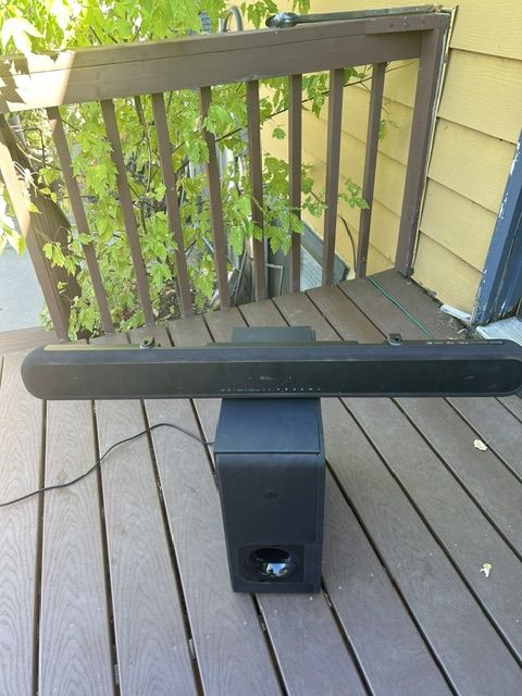 Yamaha sound bar with wireless subwoofer.  Works Great.