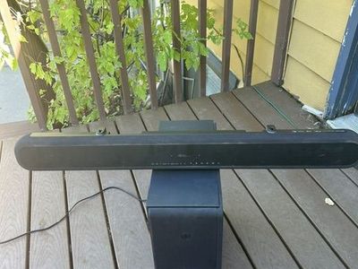 Yamaha sound bar with wireless subwoofer. Works Great.